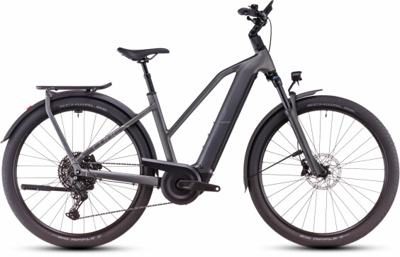 Cube 25 Kathmandu Hybrid Pro 800