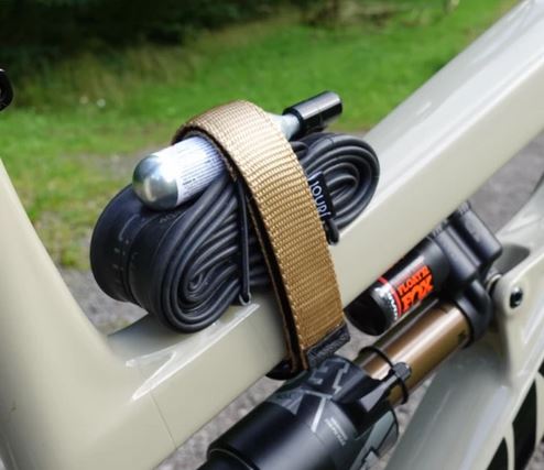 Mtb tube hot sale strap