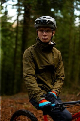Madison Roam 2.5L Waterproof Mens Jacket