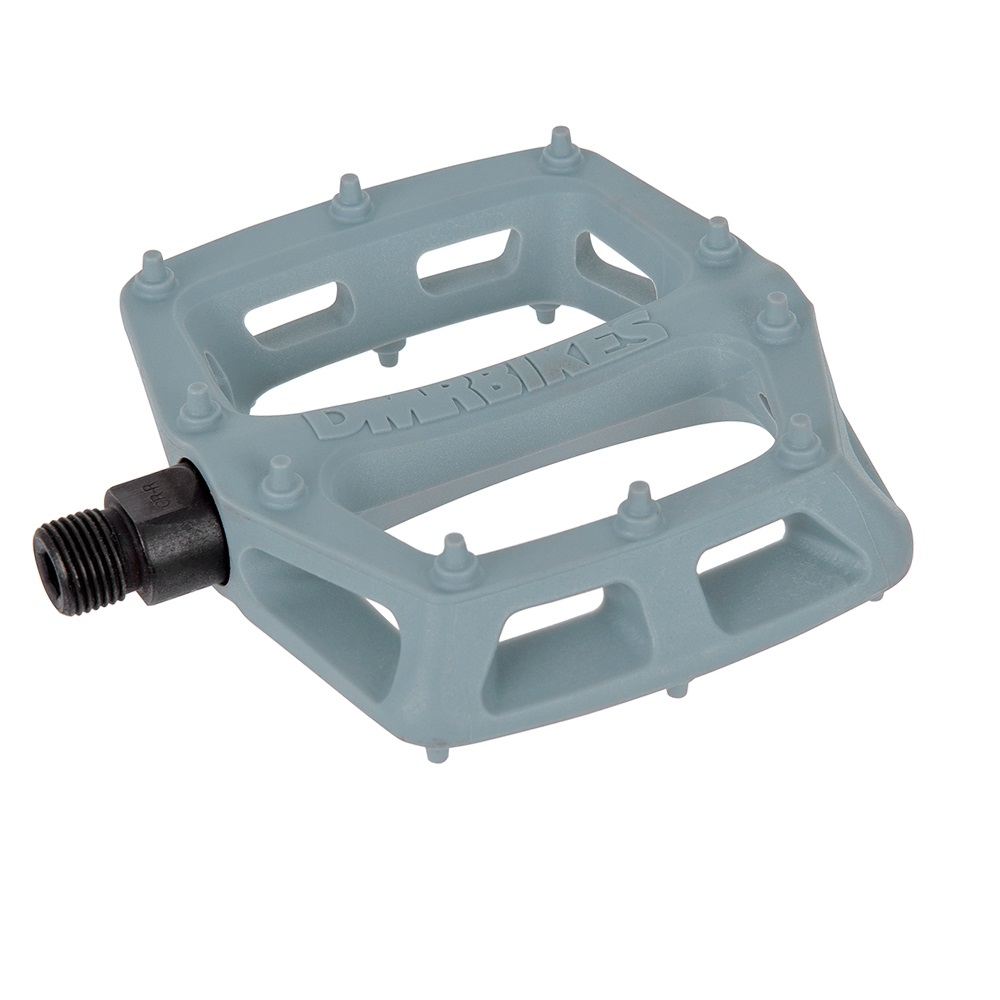 plastic flat pedals