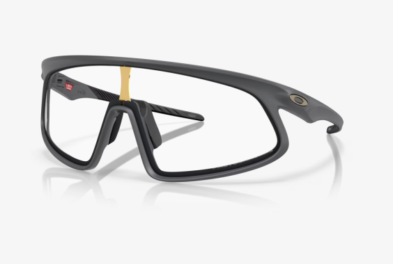 Oakley Rslv