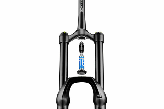 Giant Clutch Fork Core Storage