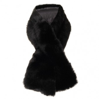 Loungable Boutique Muffler Faux Fur